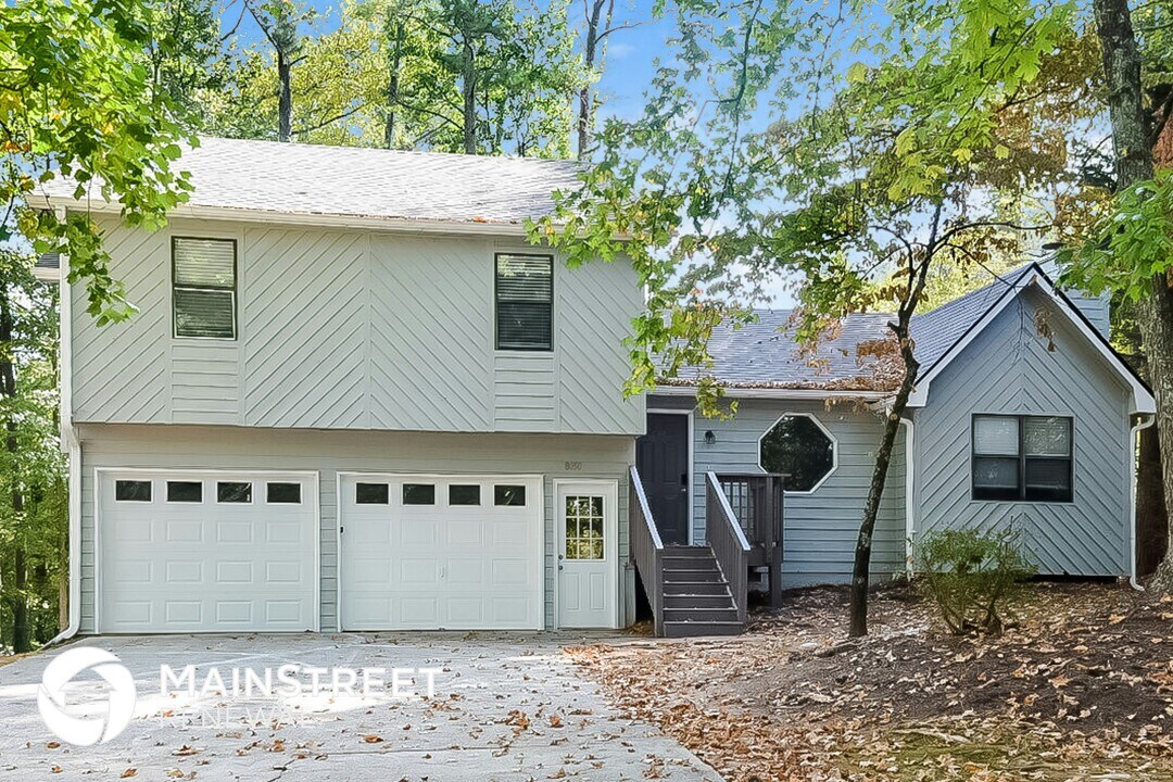 8050 Sumit Wood Dr NW in Kennesaw, GA - Building Photo