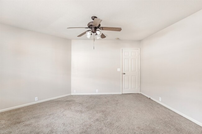 property at 2822 Foster Hill Dr