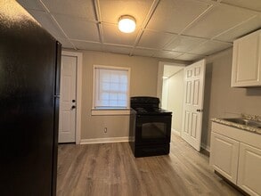 3516 Bullard St in Hope Mills, NC - Building Photo - Building Photo