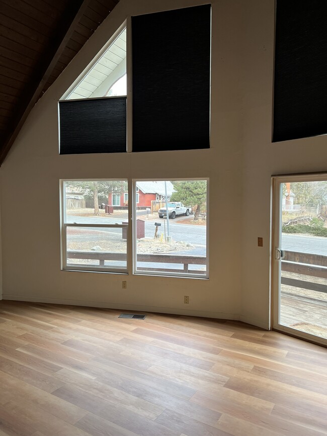 1506 Murietta Dr in South Lake Tahoe, CA - Building Photo - Building Photo