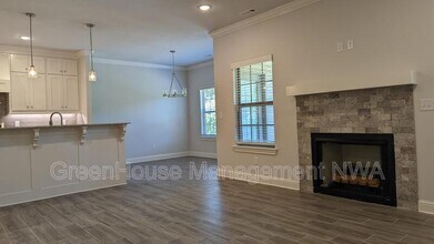 7 Ripley Ln in Bella Vista, AR - Building Photo - Building Photo