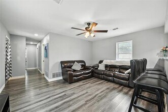 2020 Audra Ln in Denton, TX - Building Photo - Building Photo