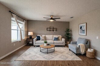 208 Old Mill Pond Rd in Edgewater, FL - Building Photo - Building Photo