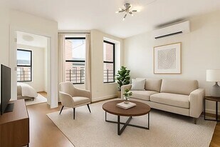 524 W 134th St in New York, NY - Building Photo