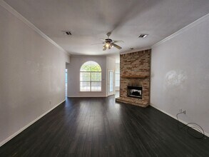 8032 Slide Rock Rd in Fort Worth, TX - Building Photo - Building Photo