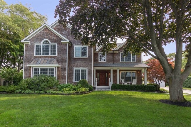 50 Narrow Ln
