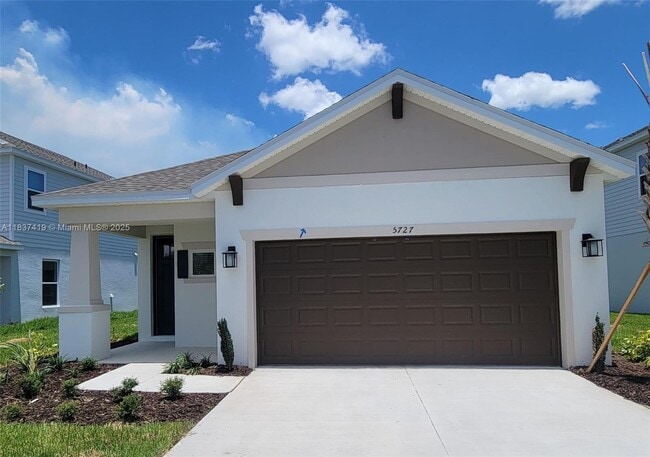 property at 5727 Gingham Dr