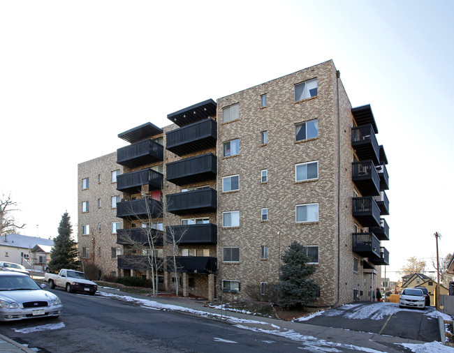 65 Clarkson St in Denver, CO - Foto de edificio - Building Photo