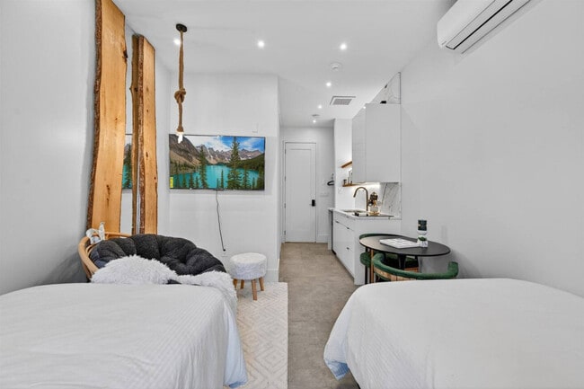 property at 443 Clove Rd