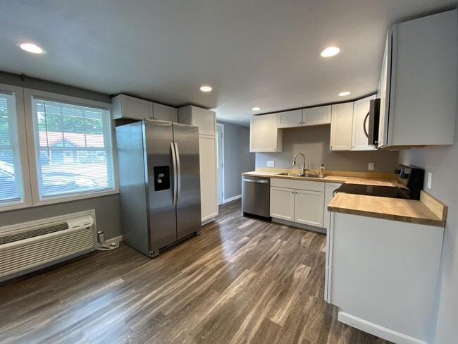 property at 609 1st St W