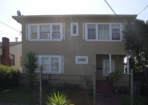 1706 82nd Ave Apartamentos