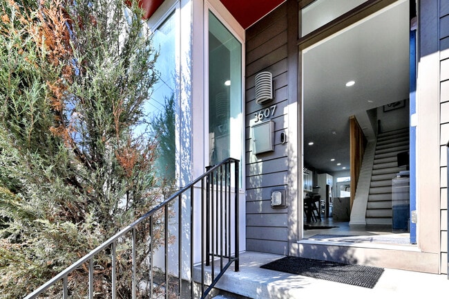 property at 3607 Charlotte St