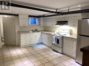 256 Rusholme Rd in Toronto, ON - Building Photo - Building Photo