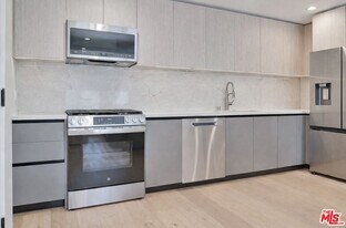 8261 1st St in Los Angeles, CA - Building Photo