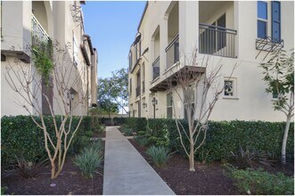 21406 Dahlia Ct in Trabuco Canyon, CA - Building Photo - Building Photo