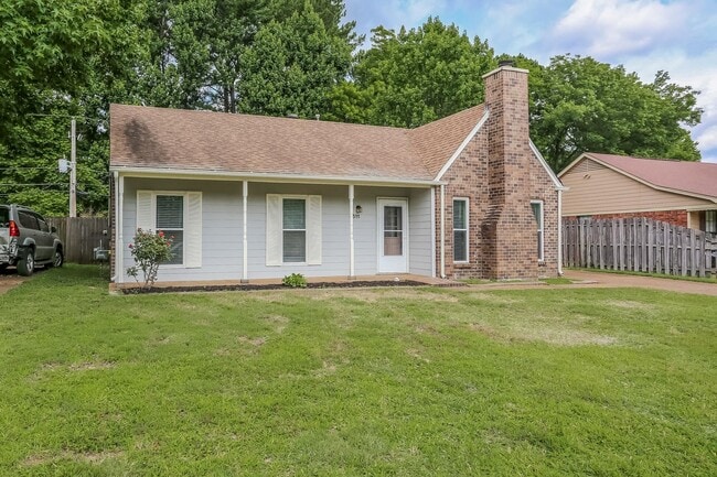 4511 Country Brook Dr in Memphis, TN - Building Photo - Building Photo