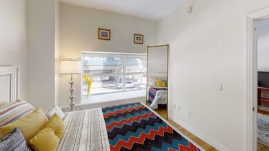 907 S Broadway in Los Angeles, CA - Building Photo - Building Photo