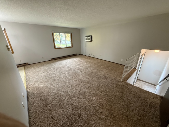 716 Great Plains Ct