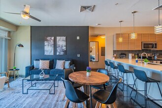 295 E Roosevelt St in Phoenix, AZ - Building Photo - Building Photo