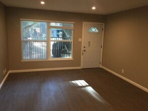 710 Laurel Ave in San Mateo, CA - Building Photo - Building Photo