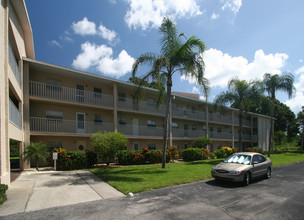 Tregate East in Sarasota, FL - Building Photo - Building Photo