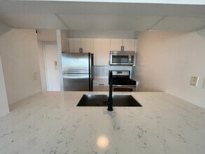 50 W 30th St in New York, NY - Building Photo - Building Photo