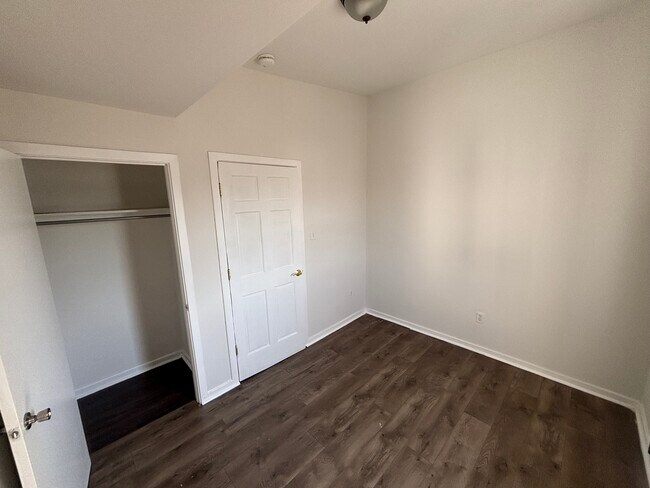 1918 W Diamond St, Unit 3 in Philadelphia, PA - Foto de edificio - Building Photo