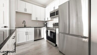 901 Colorado Blvd, Unit 5111 in Denver, CO - Foto de edificio - Building Photo