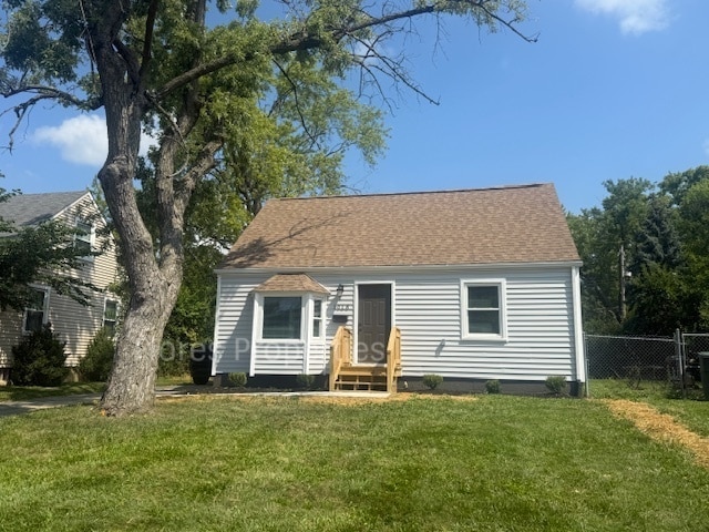 1018 Urana Ave in Columbus, OH - Foto de edificio - Building Photo