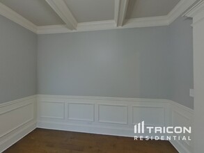 7064 Demeter Dr in Atlanta, GA - Building Photo - Building Photo