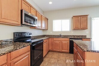 1118 E Desert Springs Way in Queen Creek, AZ - Building Photo - Building Photo