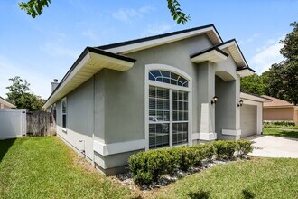 878 S Lilac Loop in Jacksonville, FL - Building Photo - Building Photo