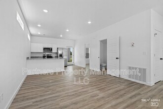 940 Illinois Ave in Centerton, AR - Building Photo - Building Photo