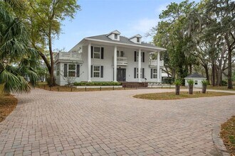 17064 Comunidad de Avila in Lutz, FL - Building Photo - Building Photo