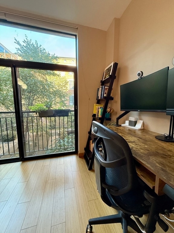 251 Heath St in Boston, MA - Building Photo - Building Photo