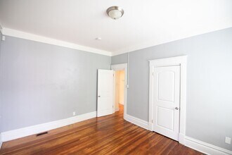 805 S Sprigg St in Cape Girardeau, MO - Building Photo - Building Photo