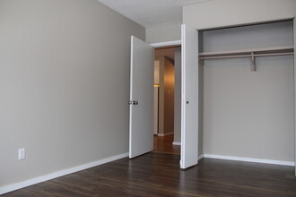 Hardeep Estates in Edmonton, AB - Building Photo - Building Photo