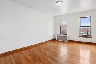 1670 Longfellow Ave in New York, NY - Building Photo - Building Photo