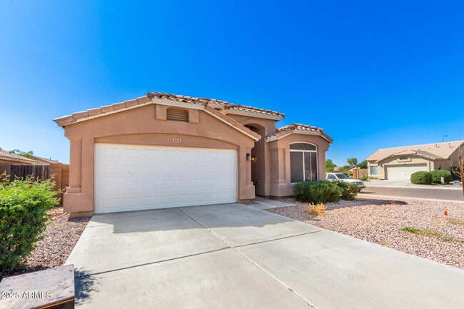 8233 W Papago St in Phoenix, AZ - Building Photo - Building Photo