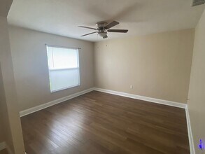 701 Leonardo Ct in Kissimmee, FL - Building Photo - Building Photo