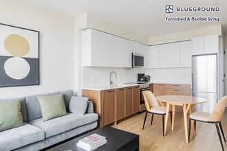 159 Boerum St in Brooklyn, NY - Building Photo - Building Photo