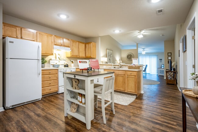 Redwood Pickerington