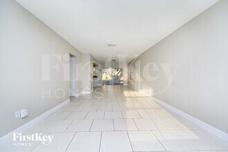 2503 Mary Sue St in Largo, FL - Building Photo - Building Photo