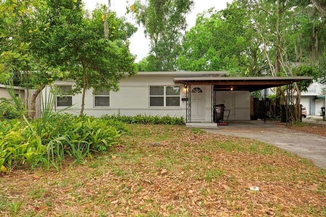 property at 1110 Hardy Ave