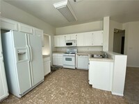 9613 W Port Orange Ln in Las Vegas, NV - Foto de edificio - Building Photo