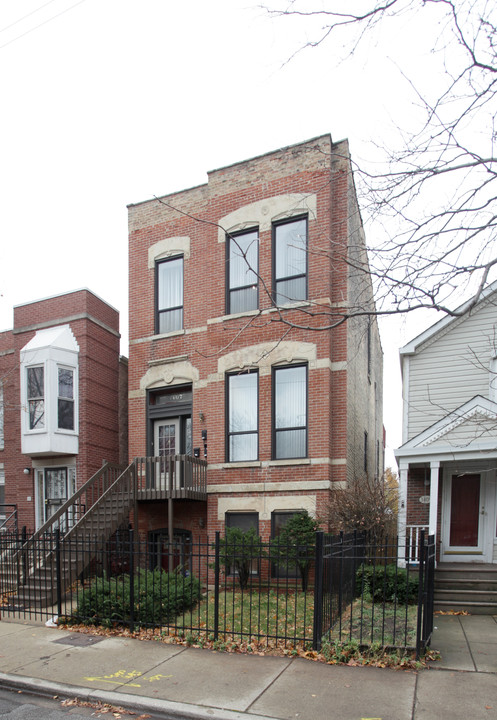 3407 S Indiana Ave in Chicago, IL - Building Photo