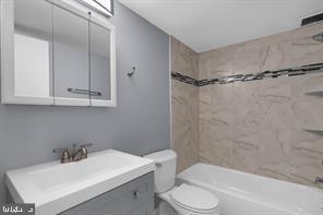 9201 New Hampshire Ave in Silver Spring, MD - Building Photo - Building Photo