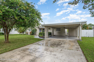 988 Palmer St in Rockledge, FL - Building Photo - Building Photo