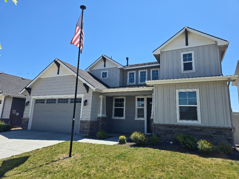 5951 W Riva Capri St in Meridian, ID - Building Photo