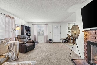 10543 W Poppy St in Boise, ID - Building Photo - Building Photo